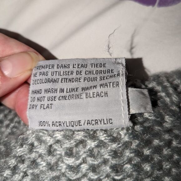 VINTAGE Y2K Grey Chunky Knit Vest Size Large - Picture 8 of 11